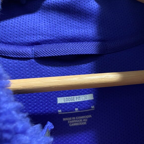 Mens Nike Yoga Sherpa Fleece Loose Fit Comfort Blue Pullover Bomber Jacket M - Picture 7 of 10